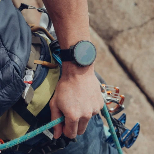 /userfiles/product_gallery_images/origin/06-suunto-vertical-climbingc2a9monsorno-09718.webp
