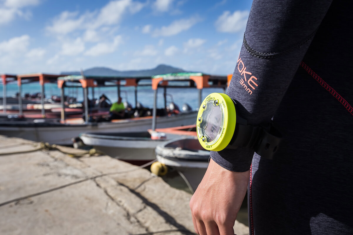 /userfiles/product_gallery_images/origin/SS021643000-suunto-zoop-novo-lime-micronesia-img-1692-11.jpeg