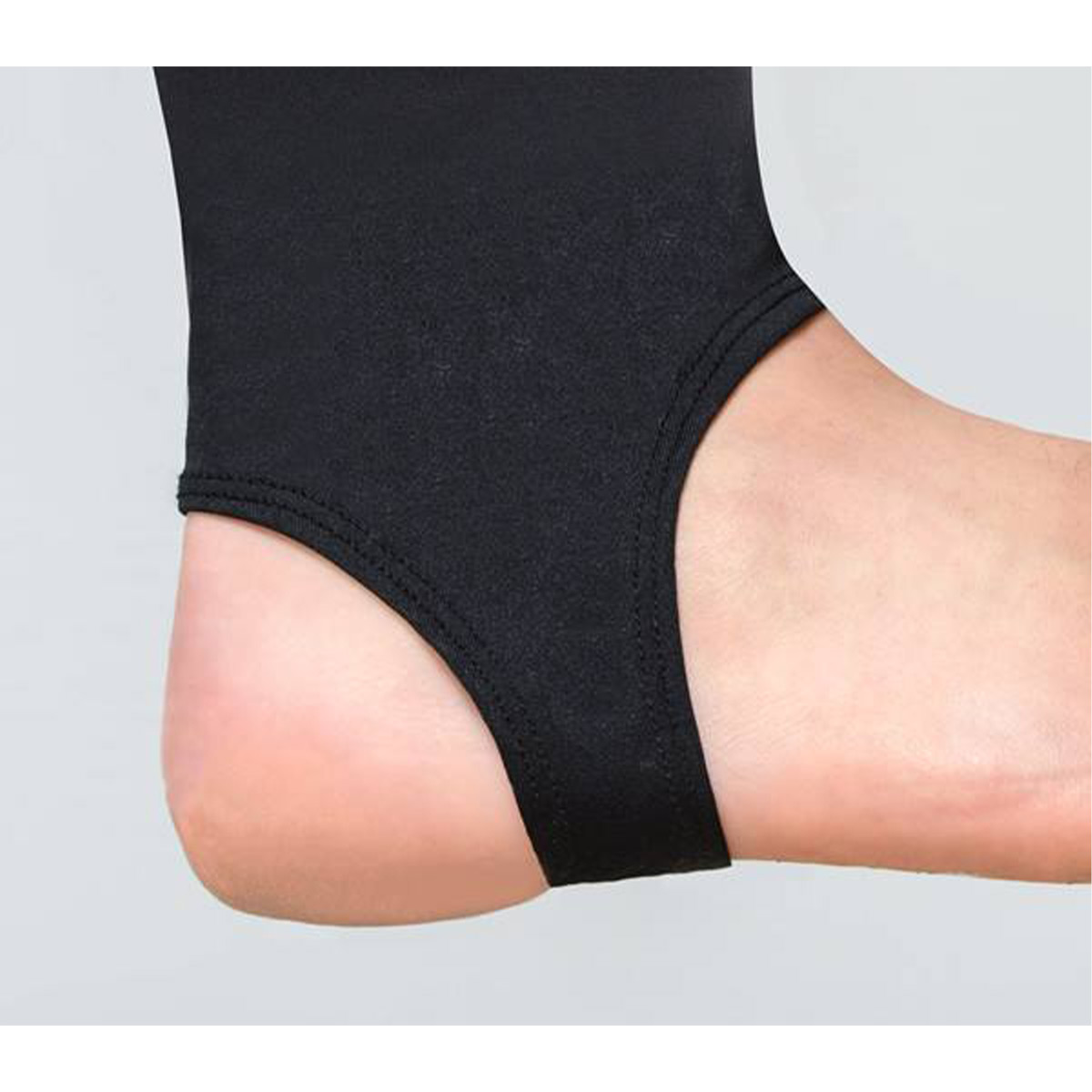 /userfiles/product_gallery_images/origin/ultrawarmth.base.layer.pants-018141-foot.jpeg